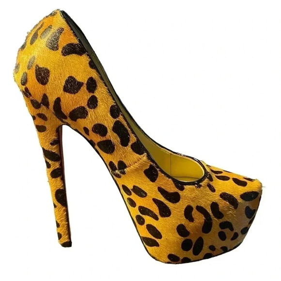 Christian Louboutin Daffodile  Cheetah Print High Heels Size 38 - Picture 1 of 15